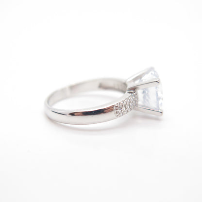 925 Sterling Silver Round Cut C Z Ring Size 7