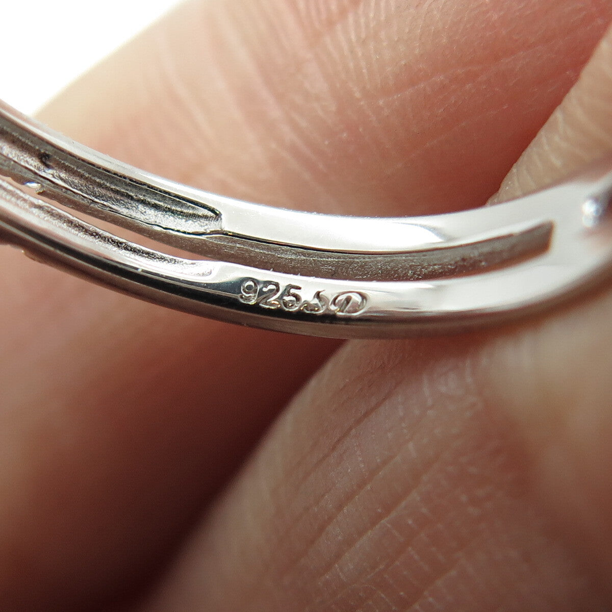 925 Sterling Silver Oval Heart & Round-Cut C Z Engagement Ring Size 8.25