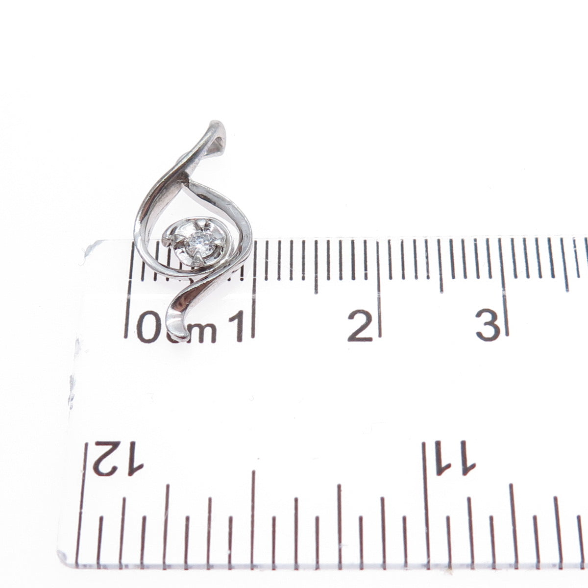 925 Sterling Silver Round-Cut C Z Treble Clef Minimalist Charm Pendant