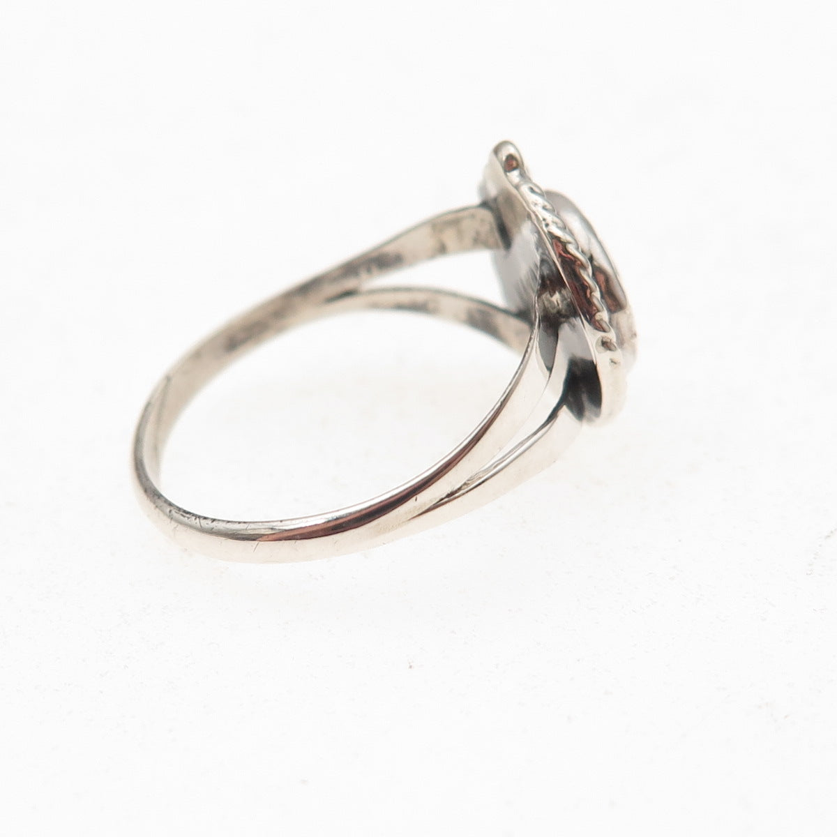 Gilo & Grace Nakai Navajo Old Pawn Sterling Vintage Abalone Shell Ring Size 7.75