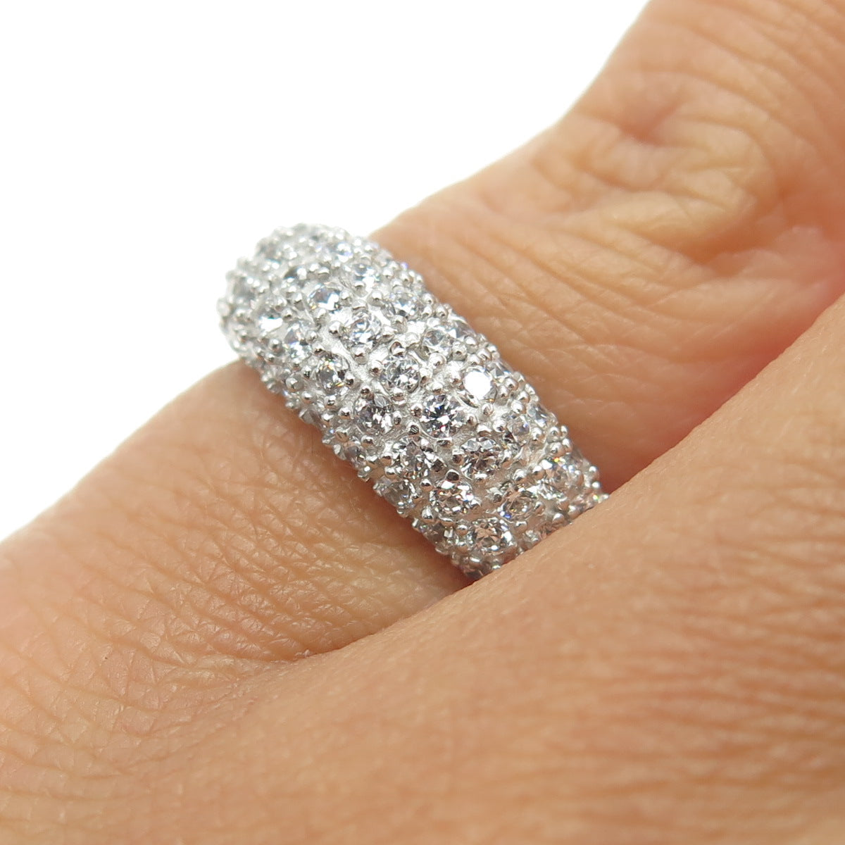 925 Sterling Silver Round-Cut C Z Sparkle Ring Size 4.75