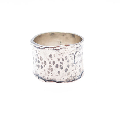 925 Sterling Silver Vintage Modernist Hammered Oxidized Wide Band Ring Size 6.25