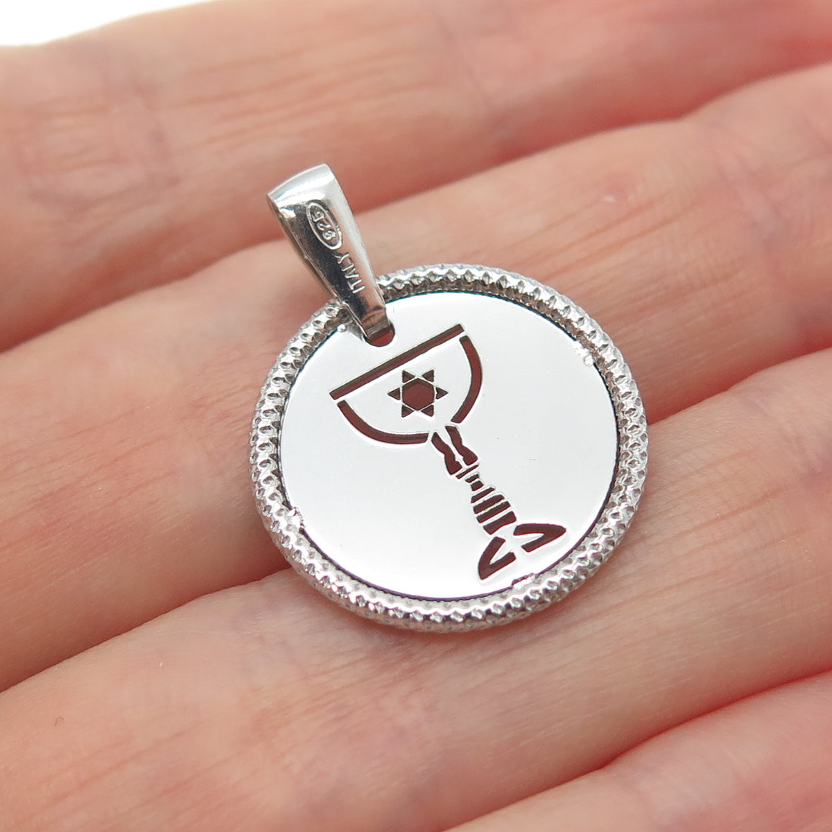 925 Sterling Silver Vintage Italy Chalice / Goblet Judaica Minimalist Pendant