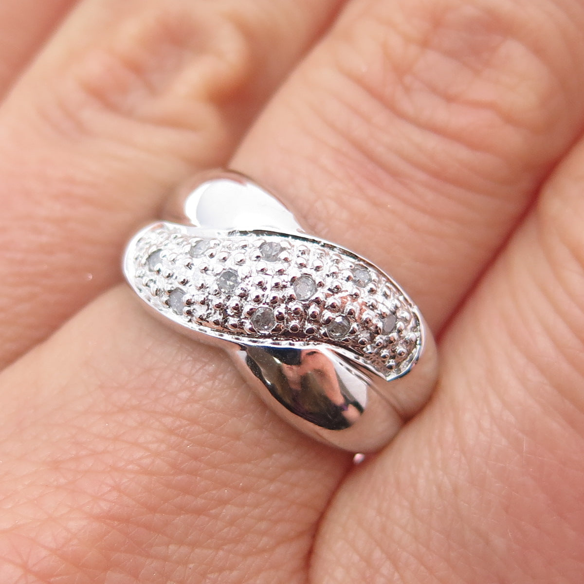J. STELLA 925 Sterling Silver Real Round-Cut Diamond Crisscross Ring Size 7