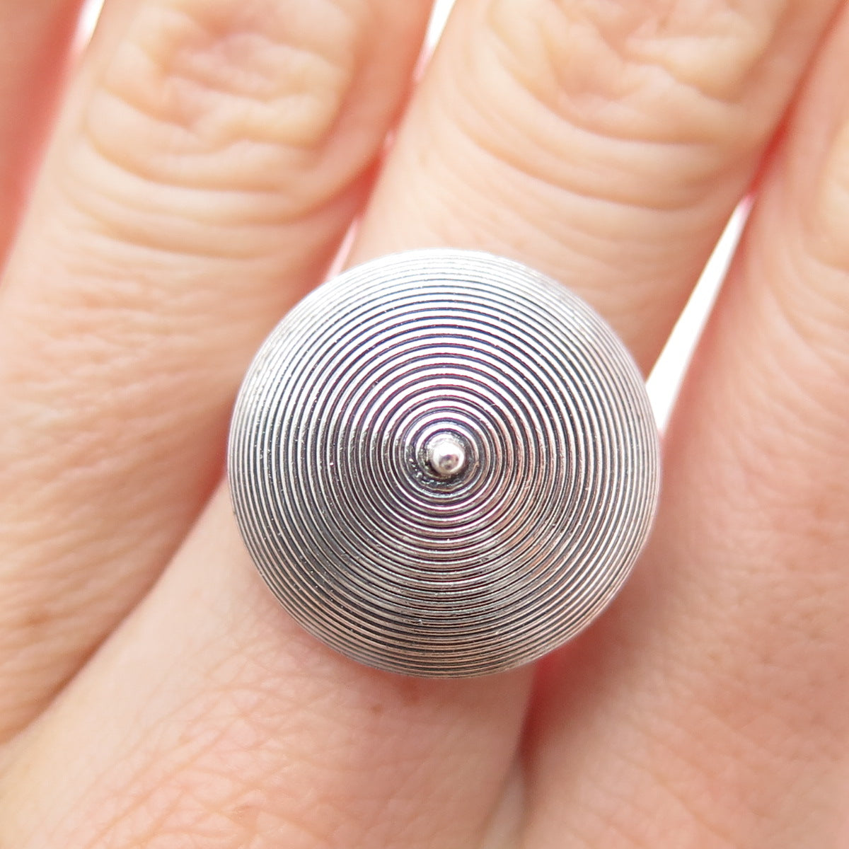 925 Sterling Silver Vintage Modernist Dome Oxidized Ring Size 6.75
