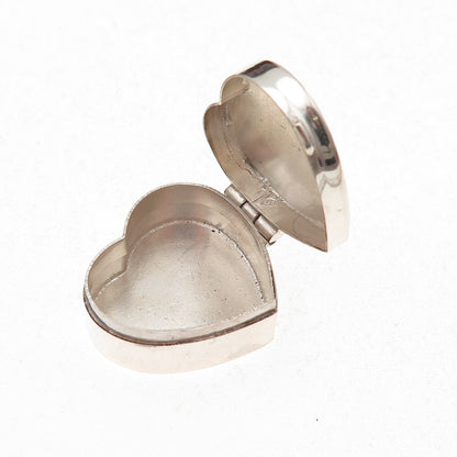 925 Sterling Silver Vintage Engraved Heart Pill / Snuff Box