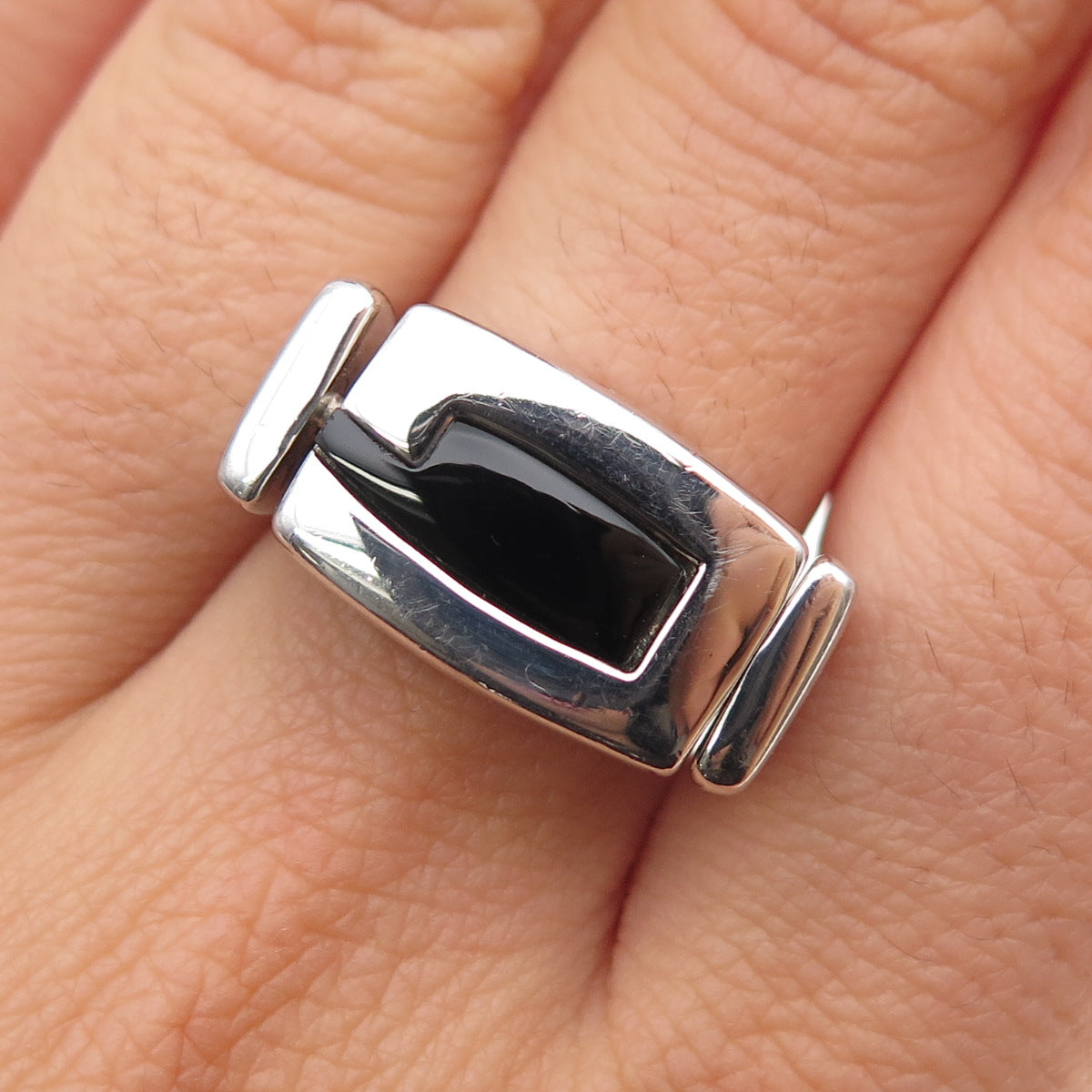 GUESS Sterling Silver Vintage Real Black Onyx & MOP Reversible Ring Size 7.25