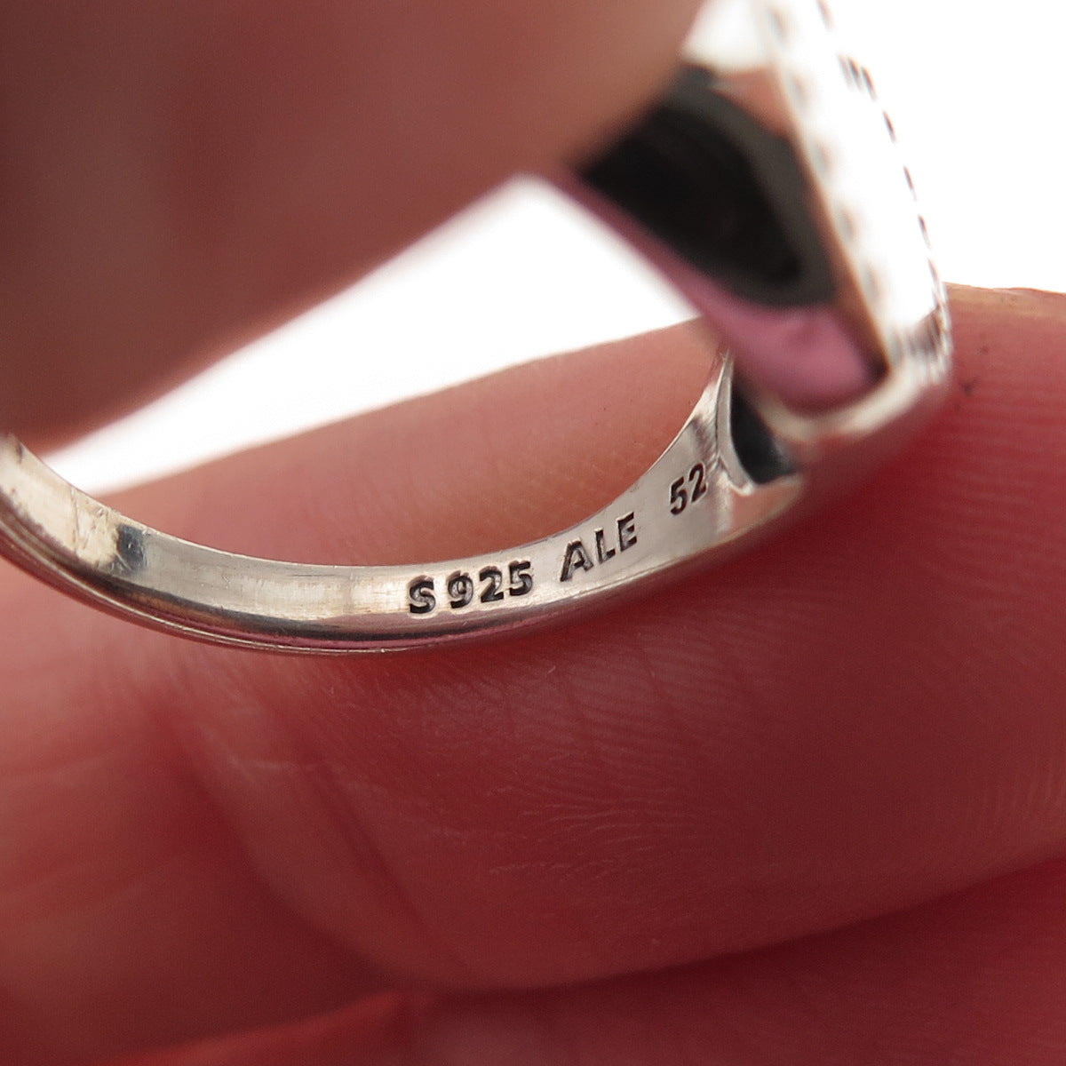 Pandora 925 Sterling Silver Round-Cut C Z Heart Signet Ring Size 6