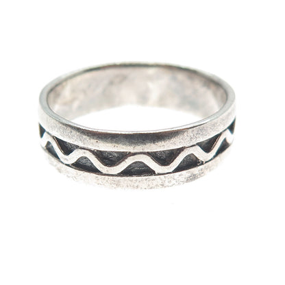 925 Sterling Silver Vintage Zig Zag All Around Oxidized Band Ring Size 9
