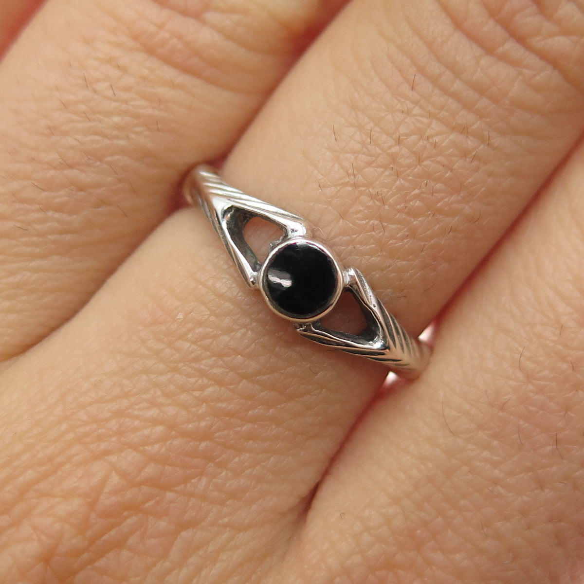 925 Sterling Silver Vintage Real Black Onyx Wishbone Oxidized Ring Size 6.75
