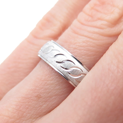 925 Sterling Silver Vintage Engraved Link Band Ring Size 6.25
