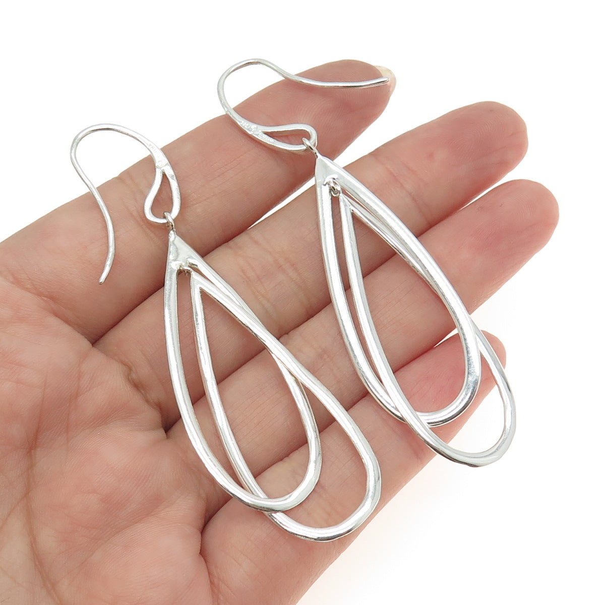 925 Sterling Silver Vintage Modernist Hammered Teardrop Dangling Earrings