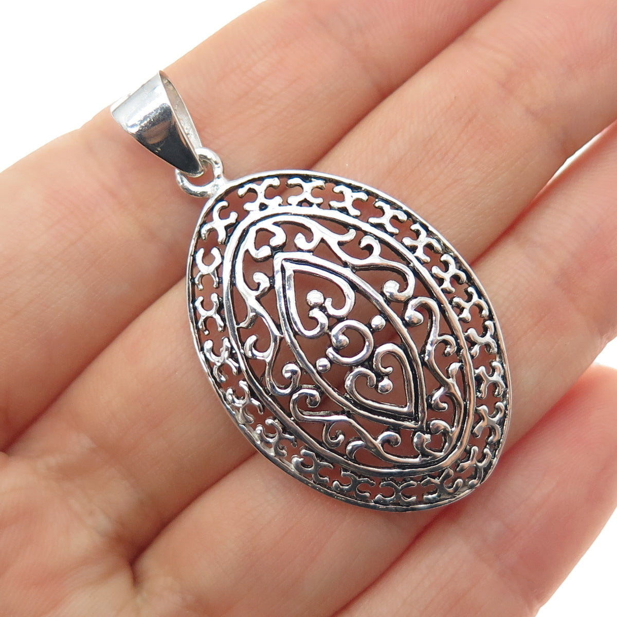 925 Sterling Silver Vintage Ornate Heart Charm Pendant