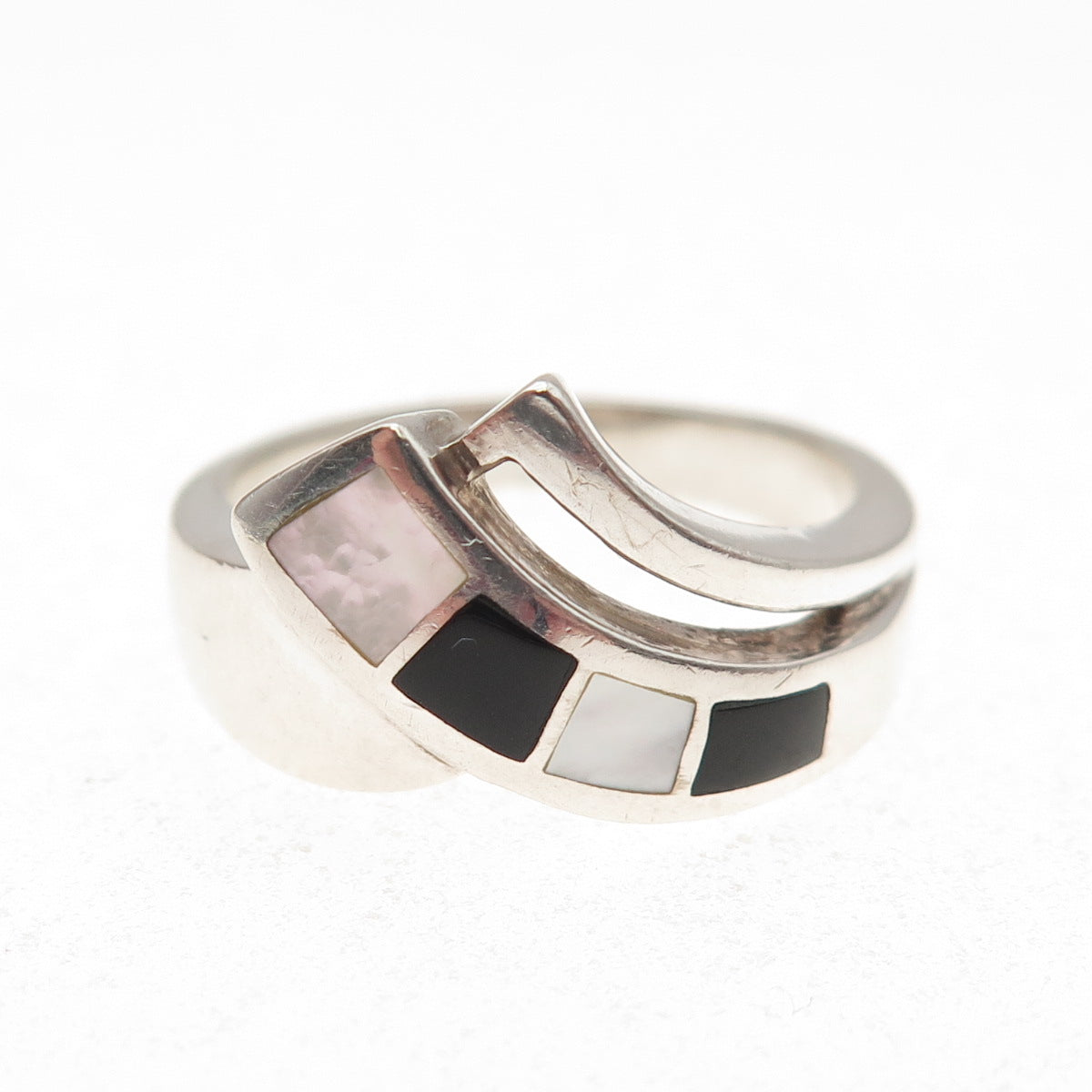 CNA Pranda Sterling Silver Vintage Real MOP & Black Onyx Modernist Ring Size 9