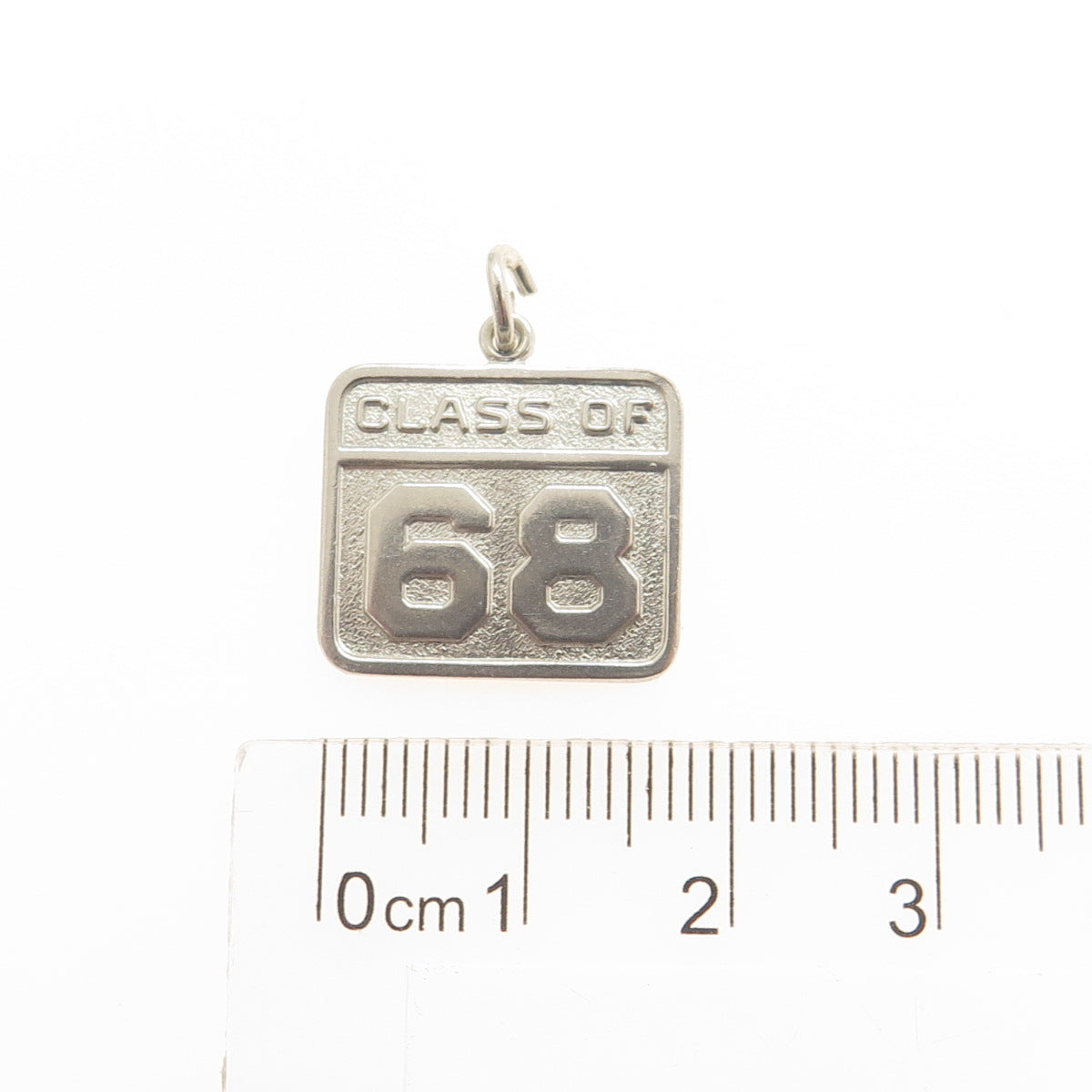 WELLS 925 Sterling Silver Vintage Class of 1968 Minimalist Charm Pendant