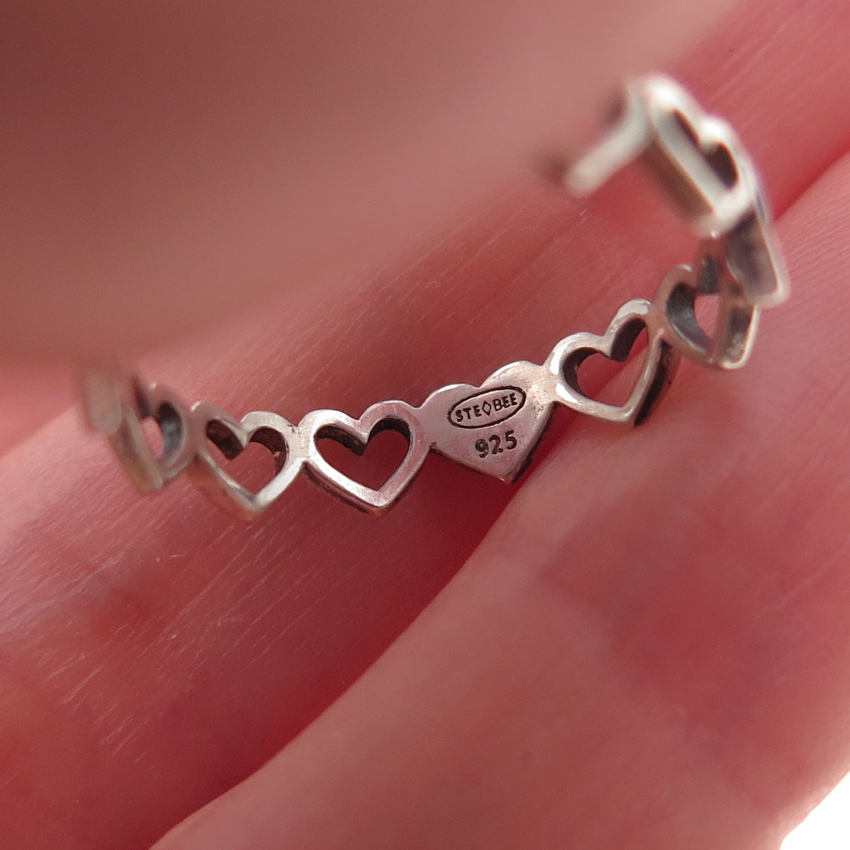 Ste Bee 925 Sterling Silver Vintage Heart All Around Oxidized Band Ring Size 6.5