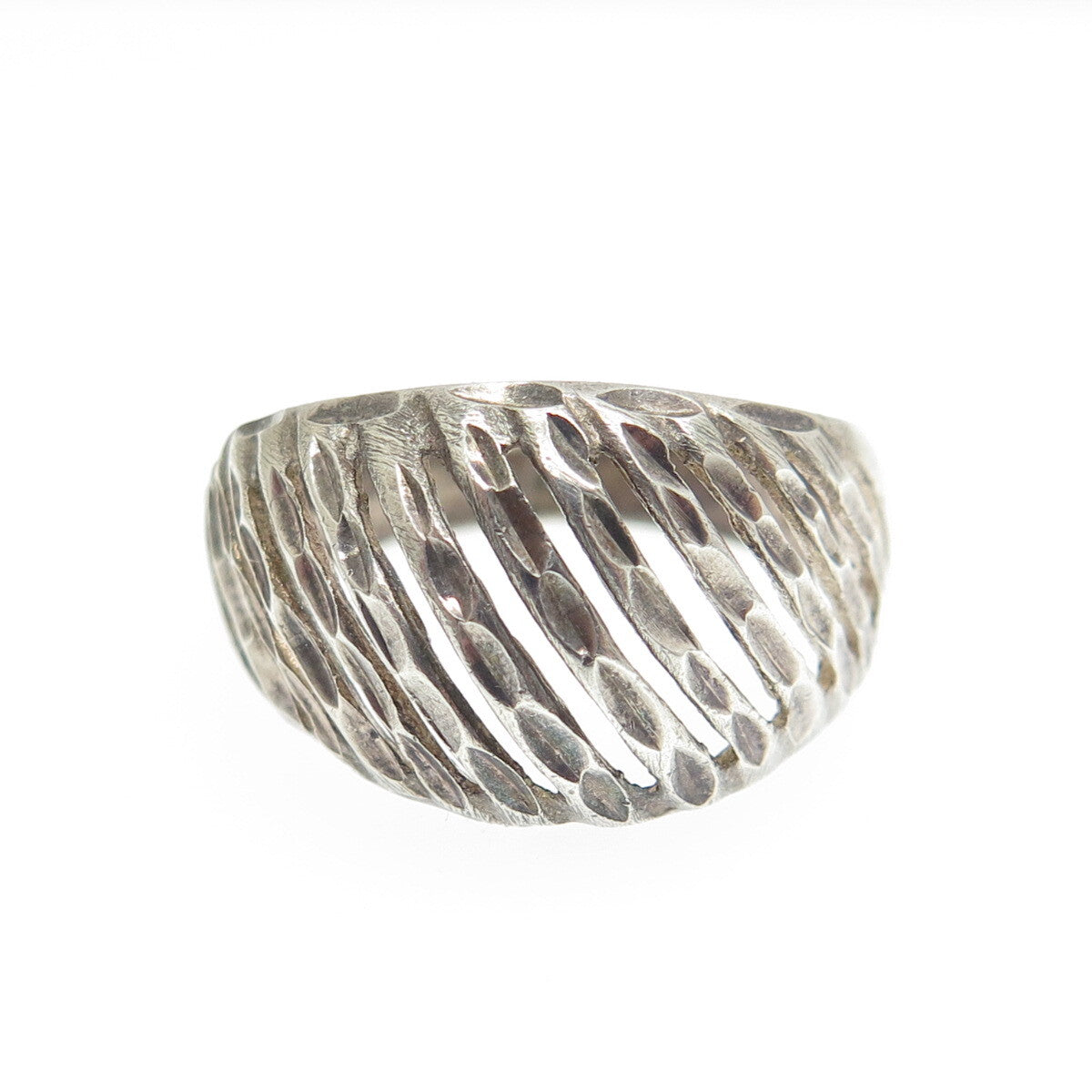925 Sterling Silver Vintage Diamond-Cut Ribbed Dome Ring Size 6.75