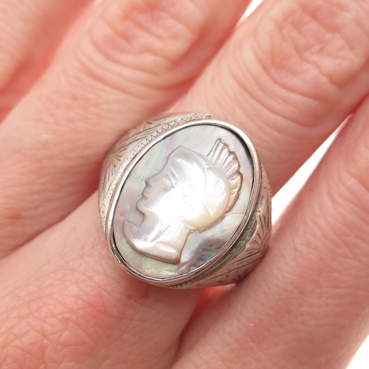 800 Silver Antique Art Deco Real MOP Carved Roman Warrior Oxidized Ring Size 9.5