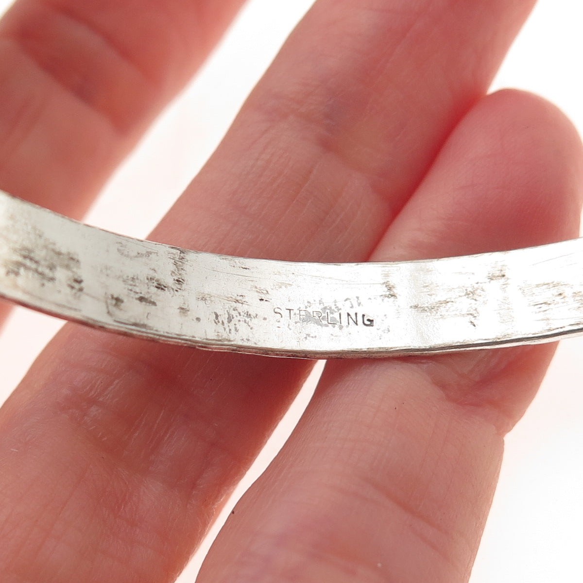925 Sterling Silver Antique Art Deco Floral Oxidized Bangle Bracelet 8"