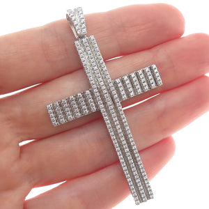 DESIGNS BY YAGI 925 Sterling Silver Round-Cut Shaped C Z Cross Sparkle Pendant