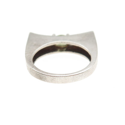 925 Sterling Silver Vintage Real Peridot Modernist Oxidized Ring Size 6