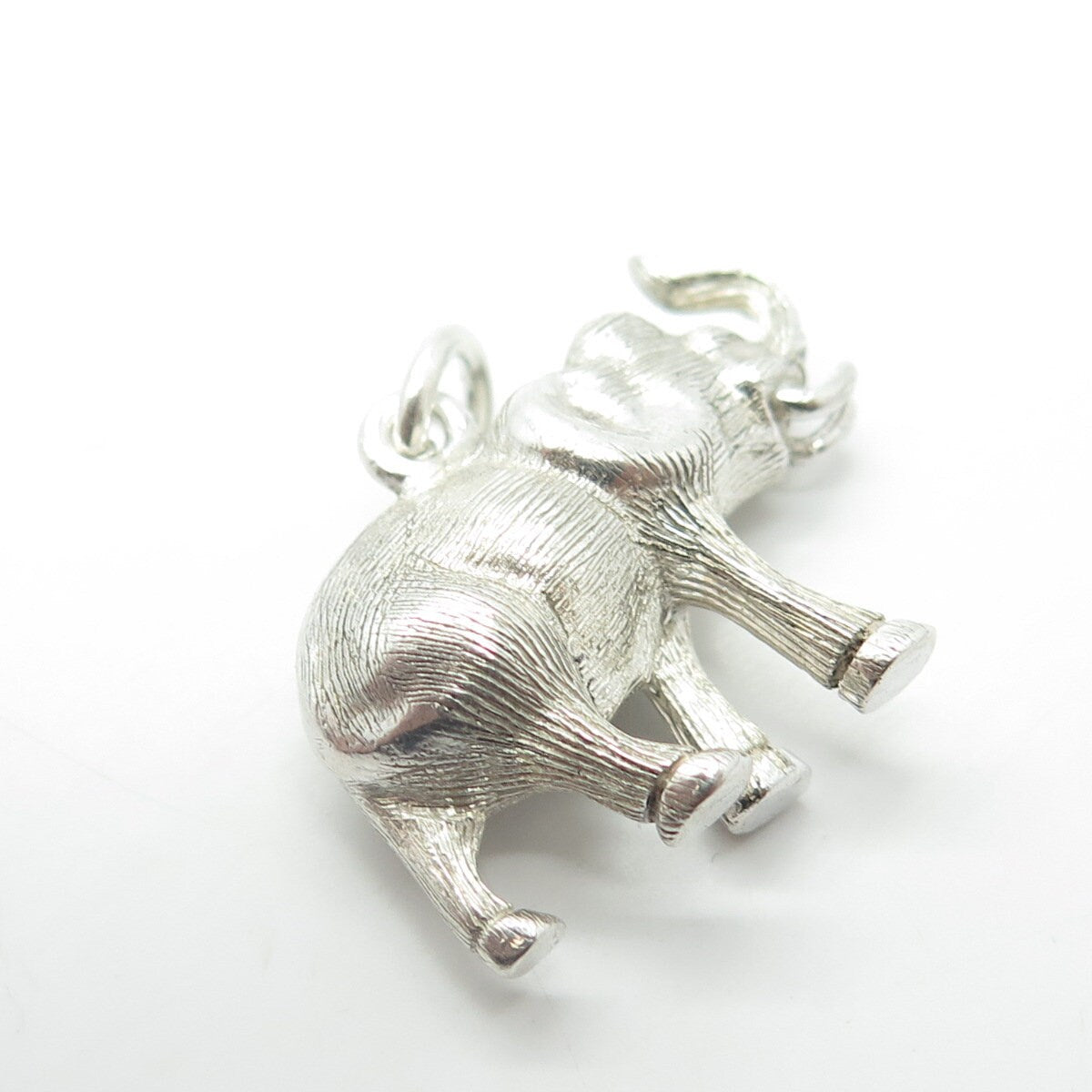 925 Sterling Silver Vintage Elephant Safari 3D Pendant