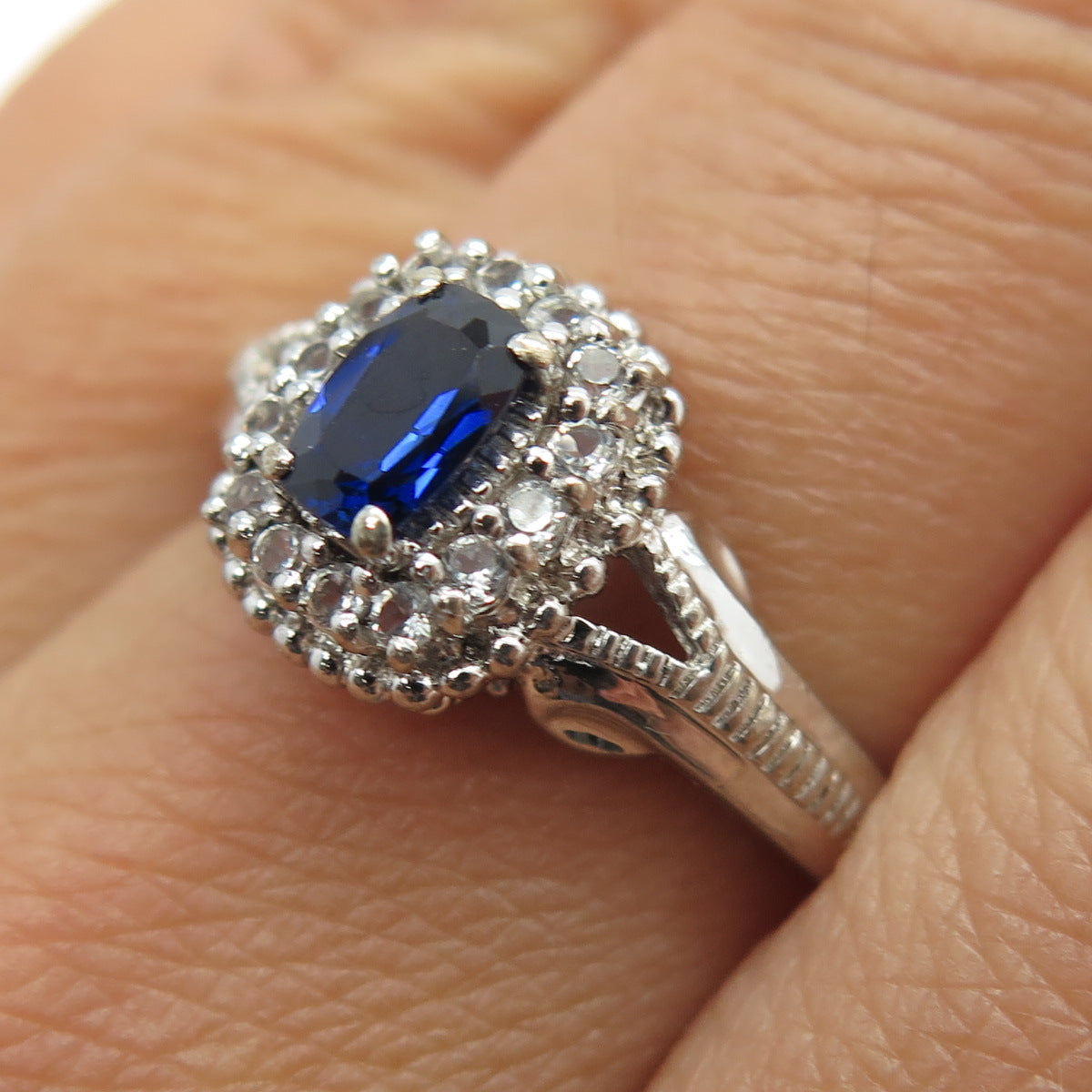 925 Sterling Silver Lab-Created Blue Sapphire & Real White Topaz Ring Size 7.25