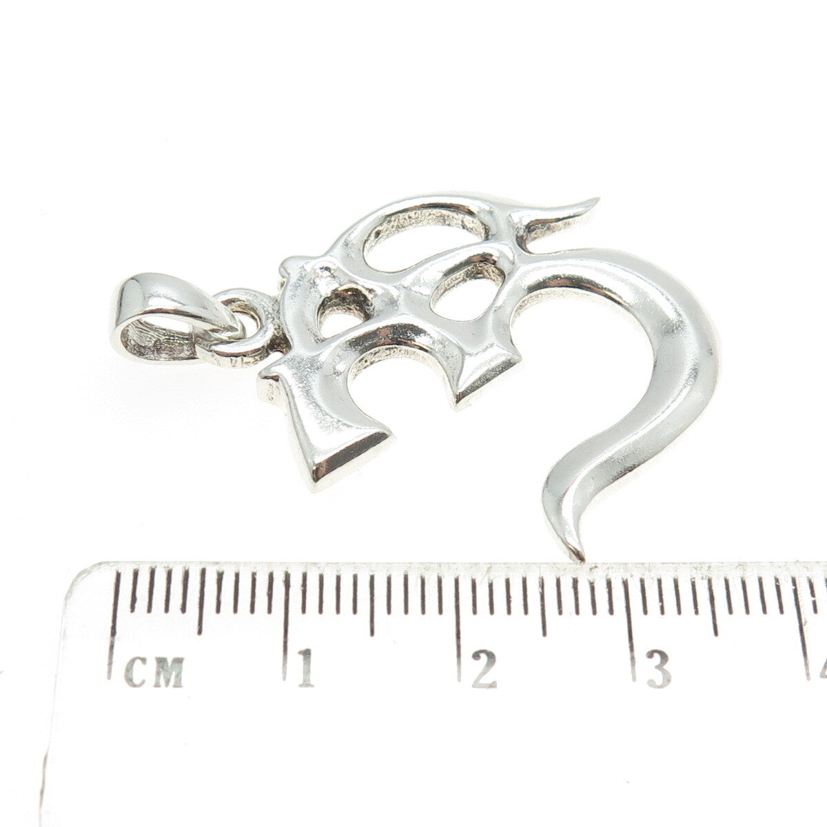 925 Sterling Silver Vintage Om Mantra Pendant