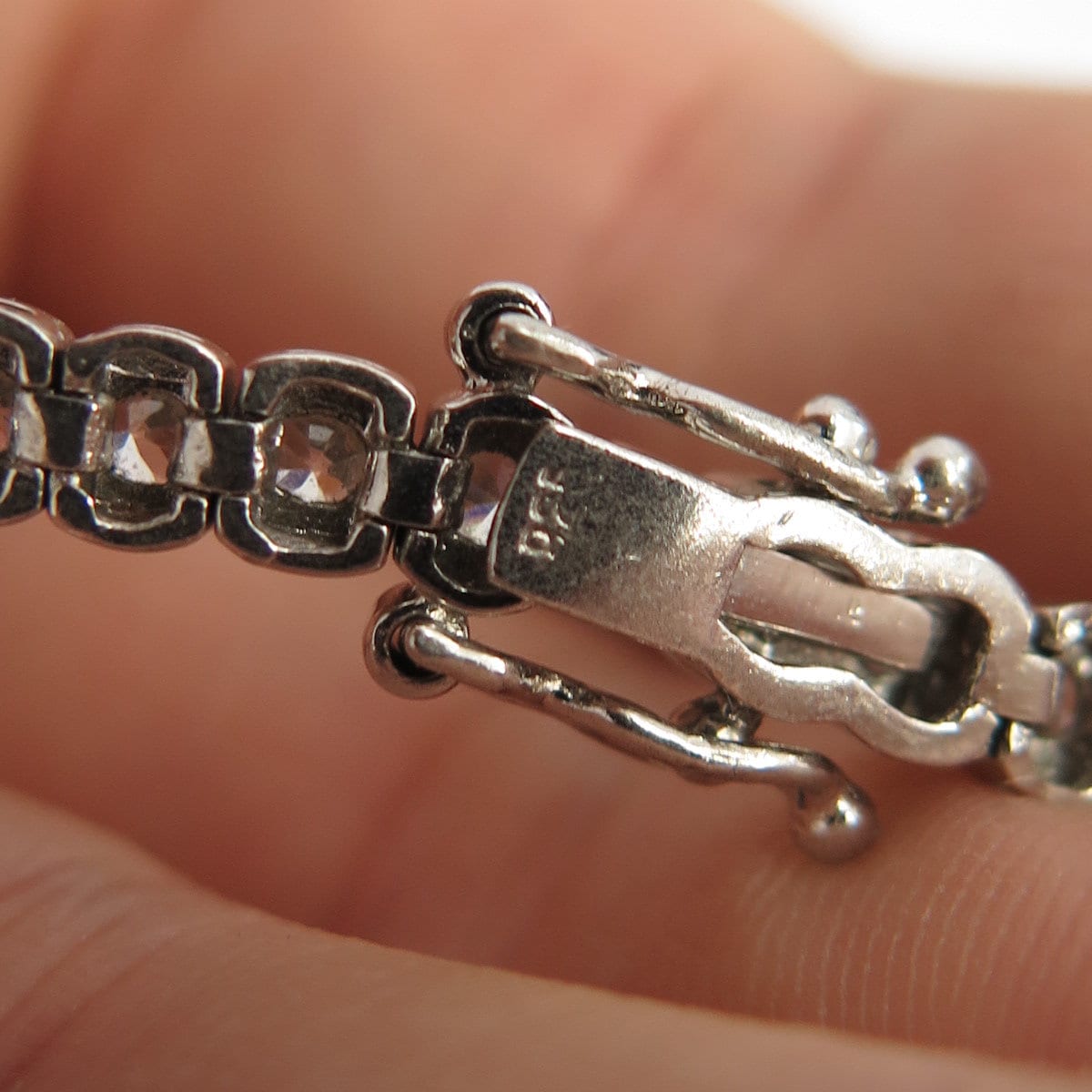 925 Sterling Silver Vintage C Z Round Tennis Link Bracelet 7"