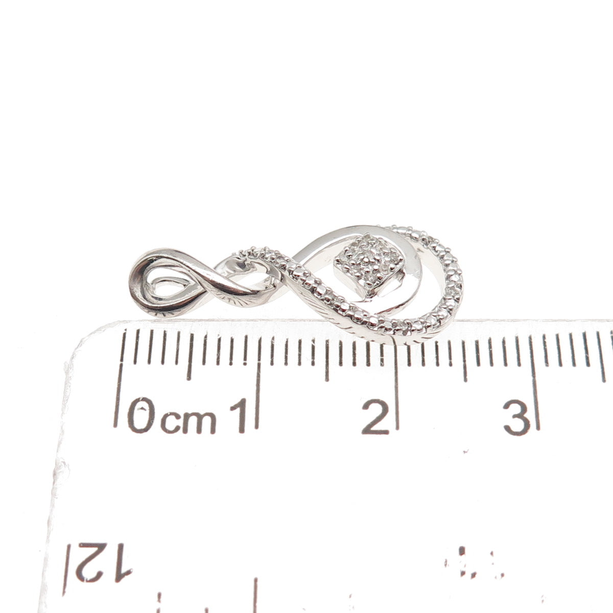 Sun 925 Sterling Silver Real Round-Cut Diamond Infinity Twisted Charm Pendant