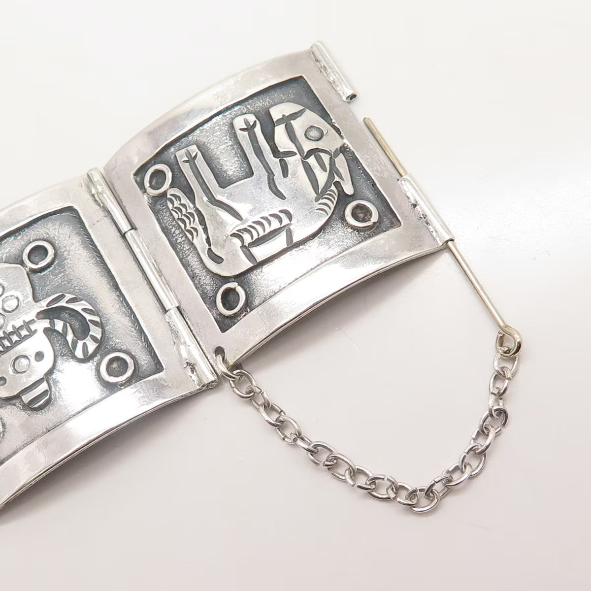 925 Sterling Silver Vintage Mexican Storyteller Wide Panel Link Bracelet 7.25"