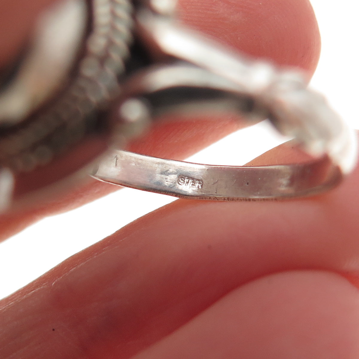 925 Sterling Silver Vintage Real Moonstone Modernist Oxidized Ring Size 9