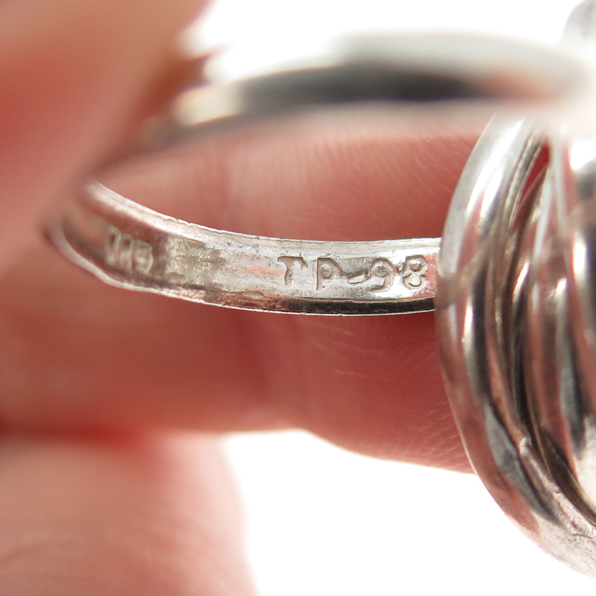 925 Sterling Silver Vintage Mexico Interlocked Multi-Band Ring Size 5.5