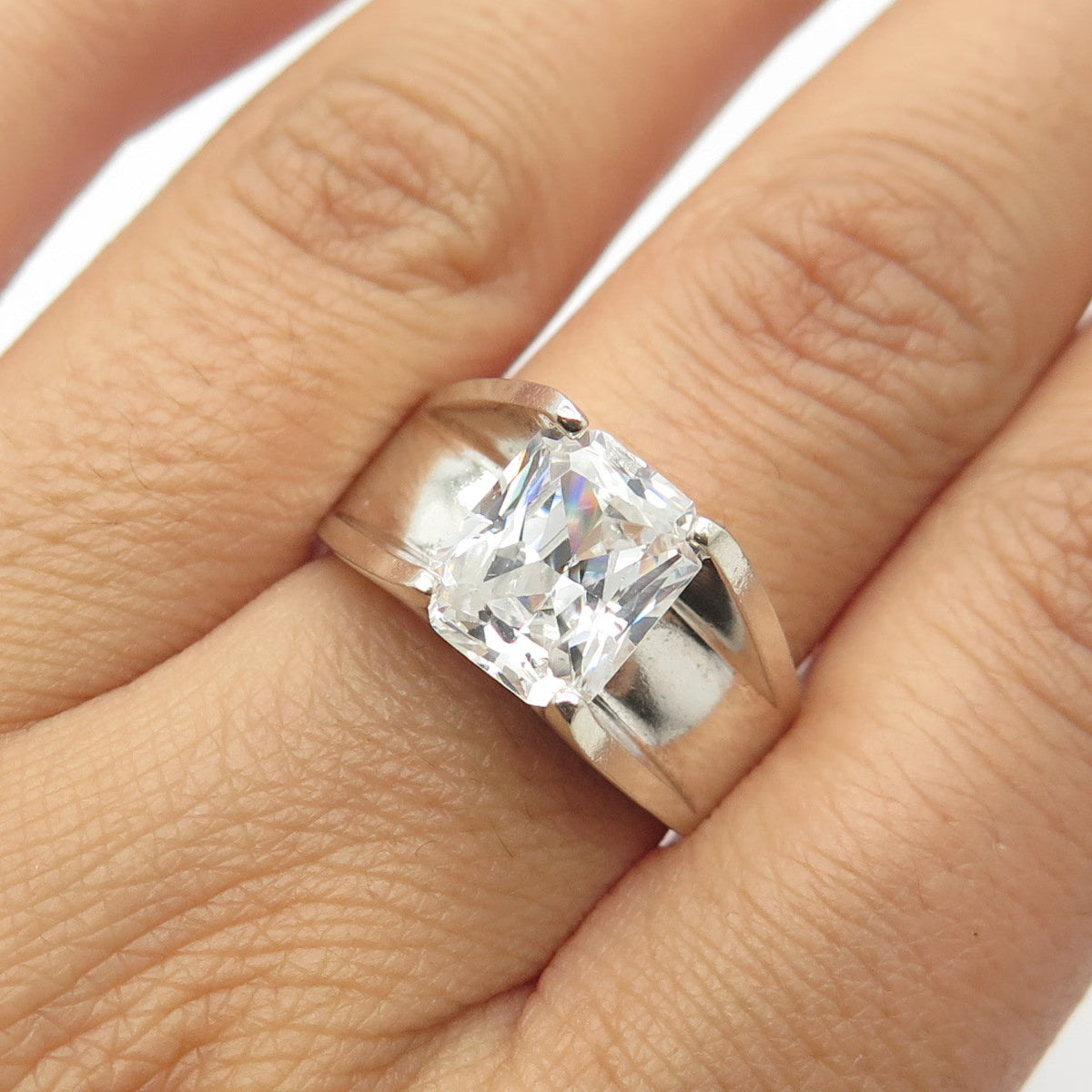 925 Sterling Silver Vintage Emerald-Cut C Z Engagement Ring Size 8.75