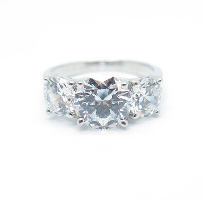 925 Sterling Silver Round-Cut Shaped C Z Ring Size 7.25