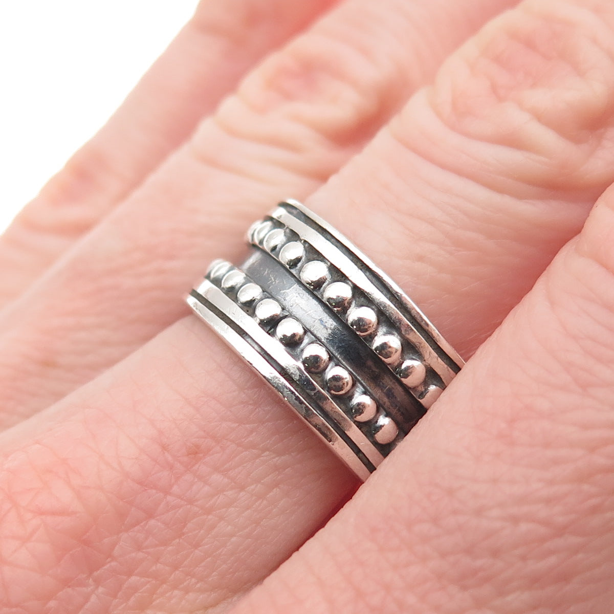 Maria Belen 925 Sterling Silver Vintage Oxidized Beaded Band Ring Size 8