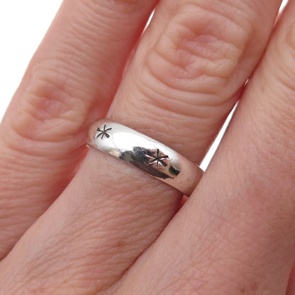 925 Sterling Silver Vintage Star Oxidized Band Ring Size 5.5