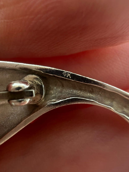 14K Yellow Gold & 925 Sterling Silver Vintage Modernist Petal Pin Brooch