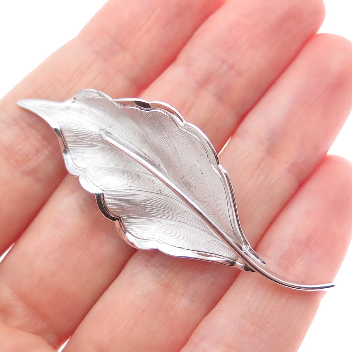 WELLS 925 Sterling Silver Vintage Floral Leaf Pin Brooch