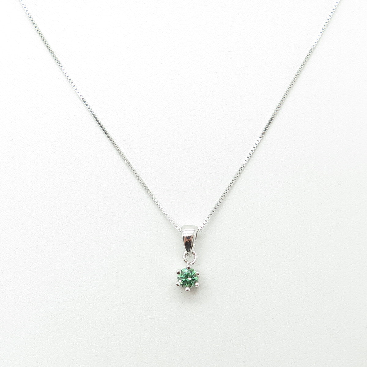 925 Sterling Silver Swarovski Green-Crystal Box Chain Necklace 16-18"