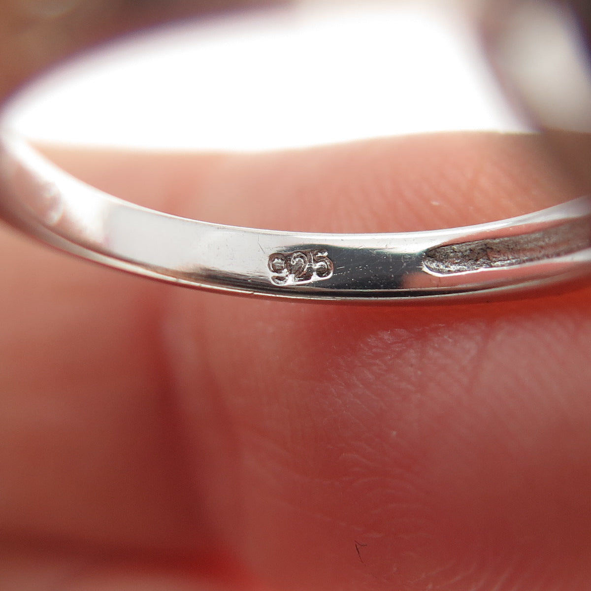 925 Sterling Silver Vintage Real Round-Cut Black Spinel & C Z Ring Size 4.75