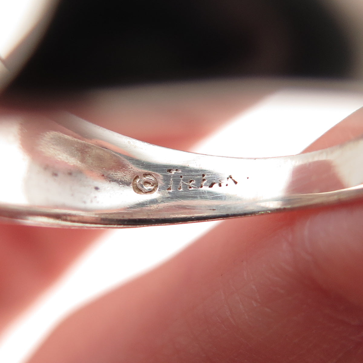 925 Sterling Silver Vintage Carved Apple Ring Size 8.25