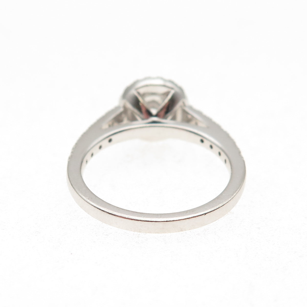 925 Sterling Silver Round-Cut C Z Engagement Ring Size 6.5