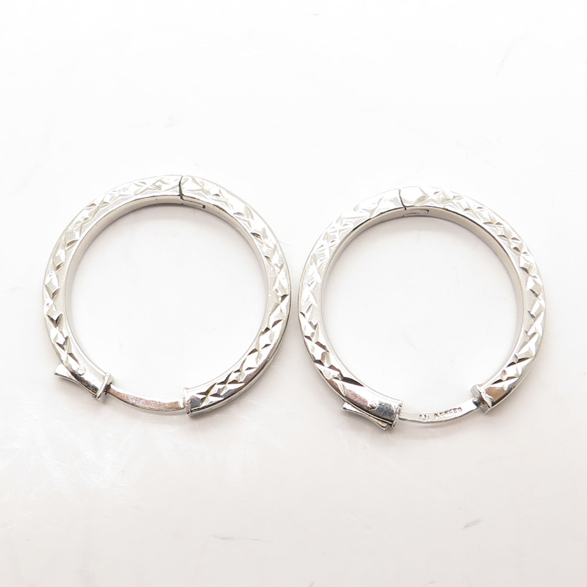 HAN 925 Sterling Silver Engraved Hoop Earrings