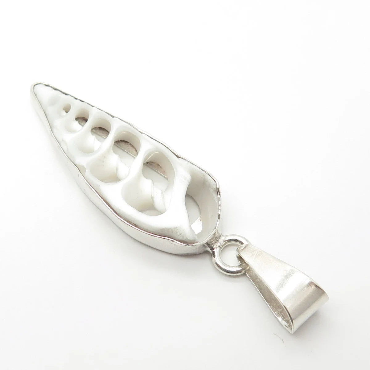 925 Sterling Silver Vintage White Ceramic Amulet Pendant