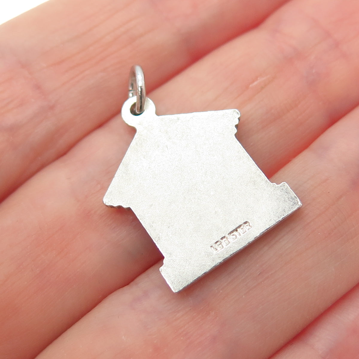 LGB BALFOUR 925 Sterling Silver Vintage Loma Logo Pantheon Oxidized Mini Pendant