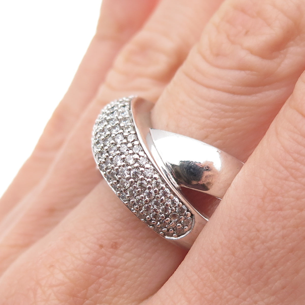 925 Sterling Silver Round-Cut C Z Crisscross Ring Size 8.25