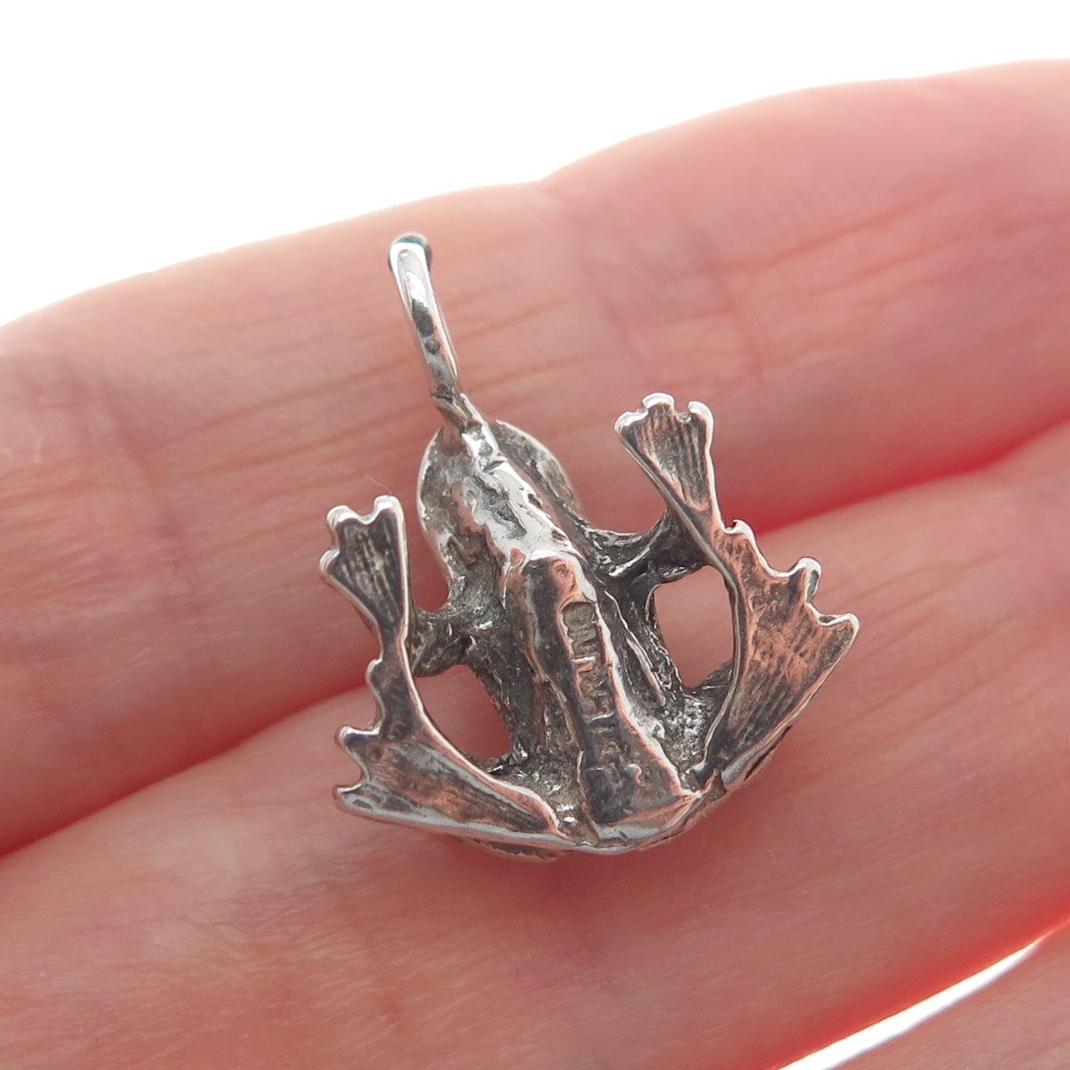 925 Sterling Silver Vintage Frog Good Luck Oxidized Minimalist 3D Charm Pendant