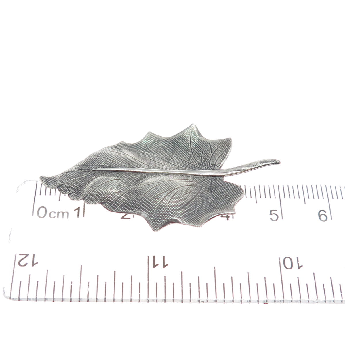 BEAU 925 Sterling Silver Vintage Oak Leaf Oxidized Pin Brooch