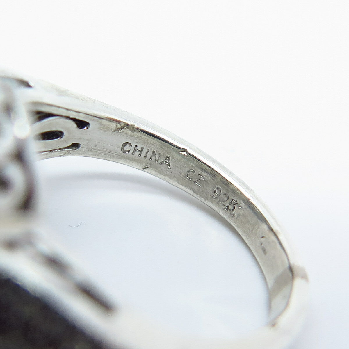 925 Sterling Silver Pave C Z Ring Size 6